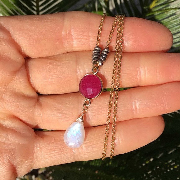 Sundance charm Ruby Moonstone necklace - Picture 4 of 9